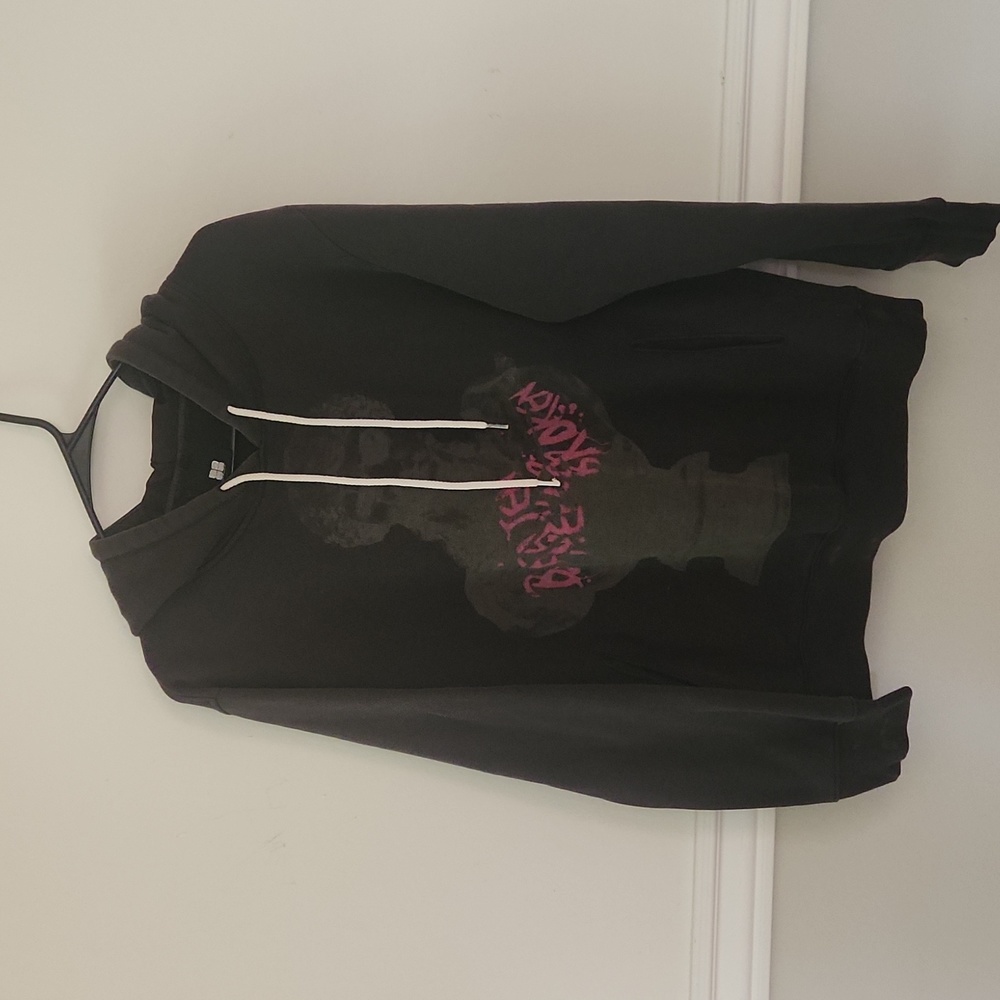 Charcoal Sweatshirt, size small, well worn